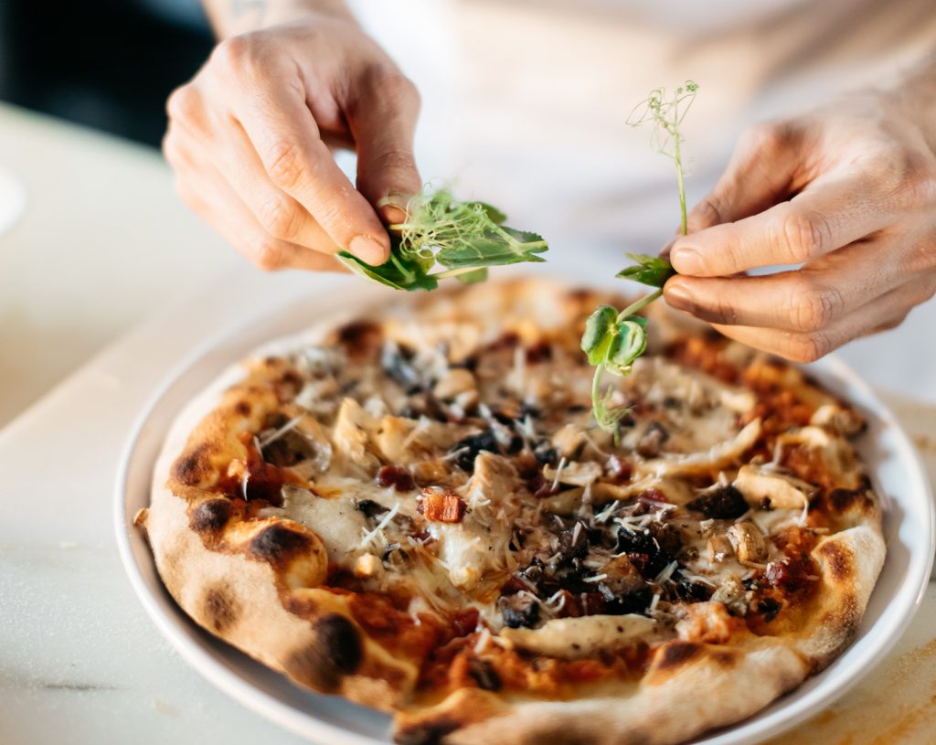 Dia Mundial Da Pizza Confira Preparos Para Fazer Em Casa Revista Zelo