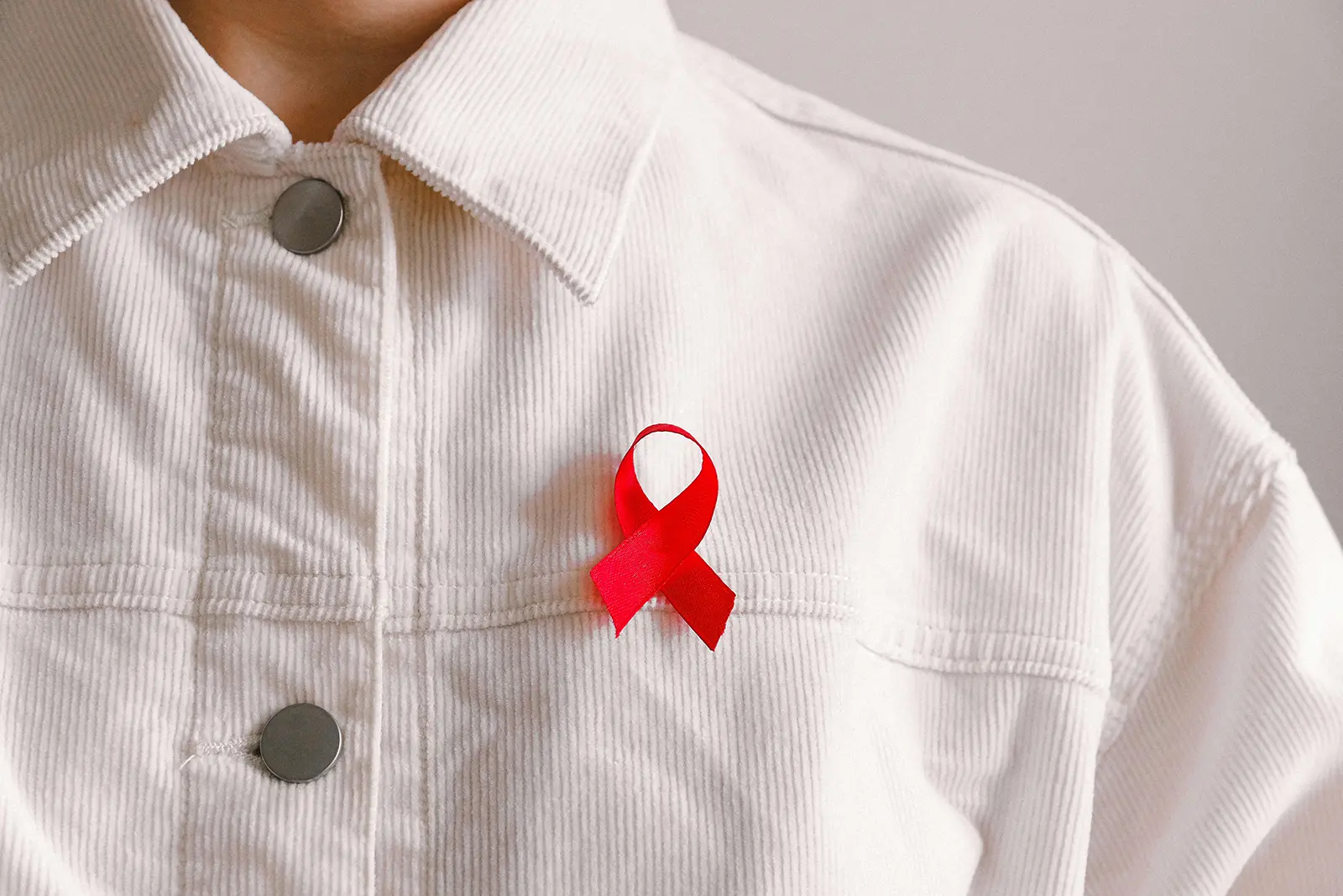 jovens infectados por HIV 