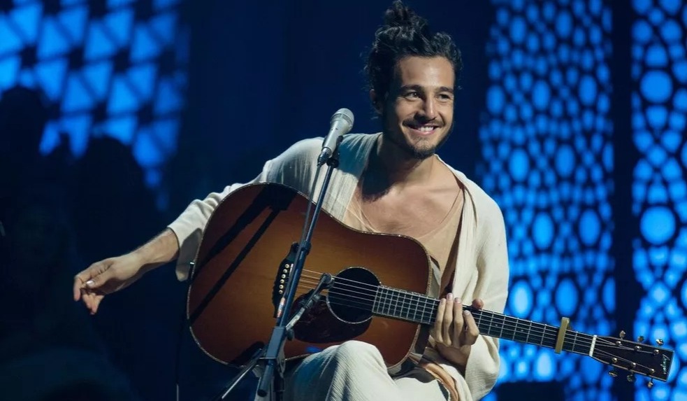 Tiago Iorc se apresenta em Goiânia com a turnê ‘Daramô’