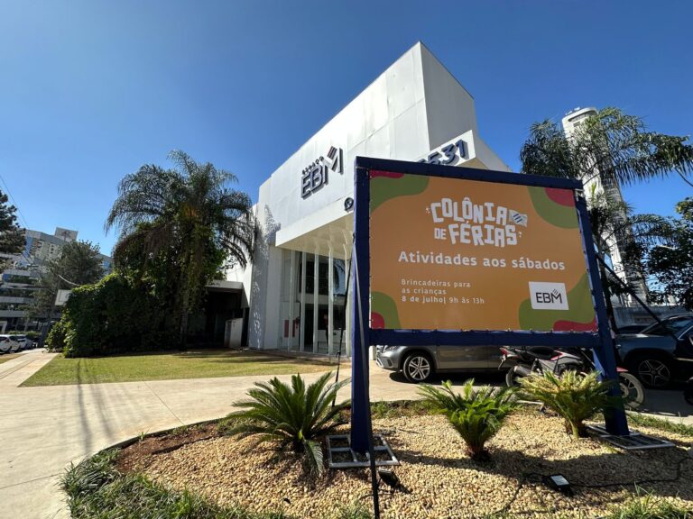 EBM realiza colônia de férias