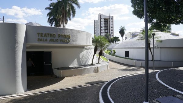 Centro-Cultural-Martim-Cerere