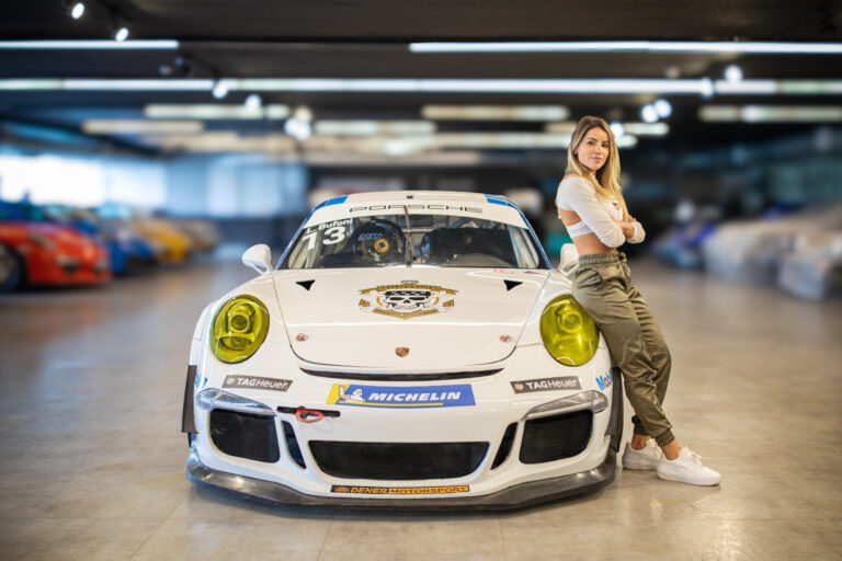 Leticia Bufoni estreia na Porsche Cup