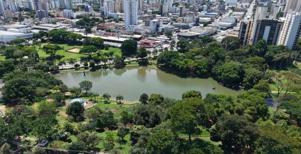 lago das rosas