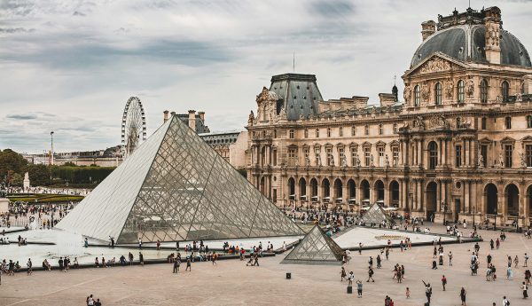 roubo no louvre