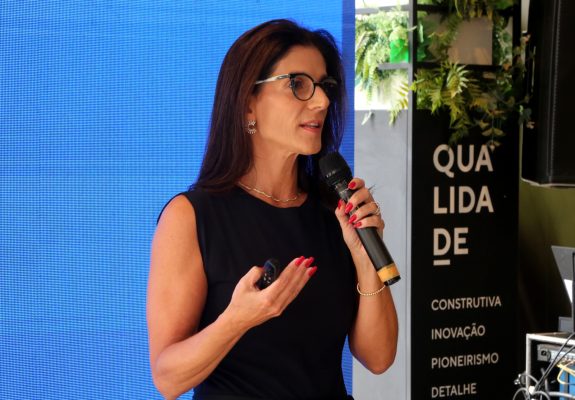 Ana Moisés Linkedin Lide Mulher