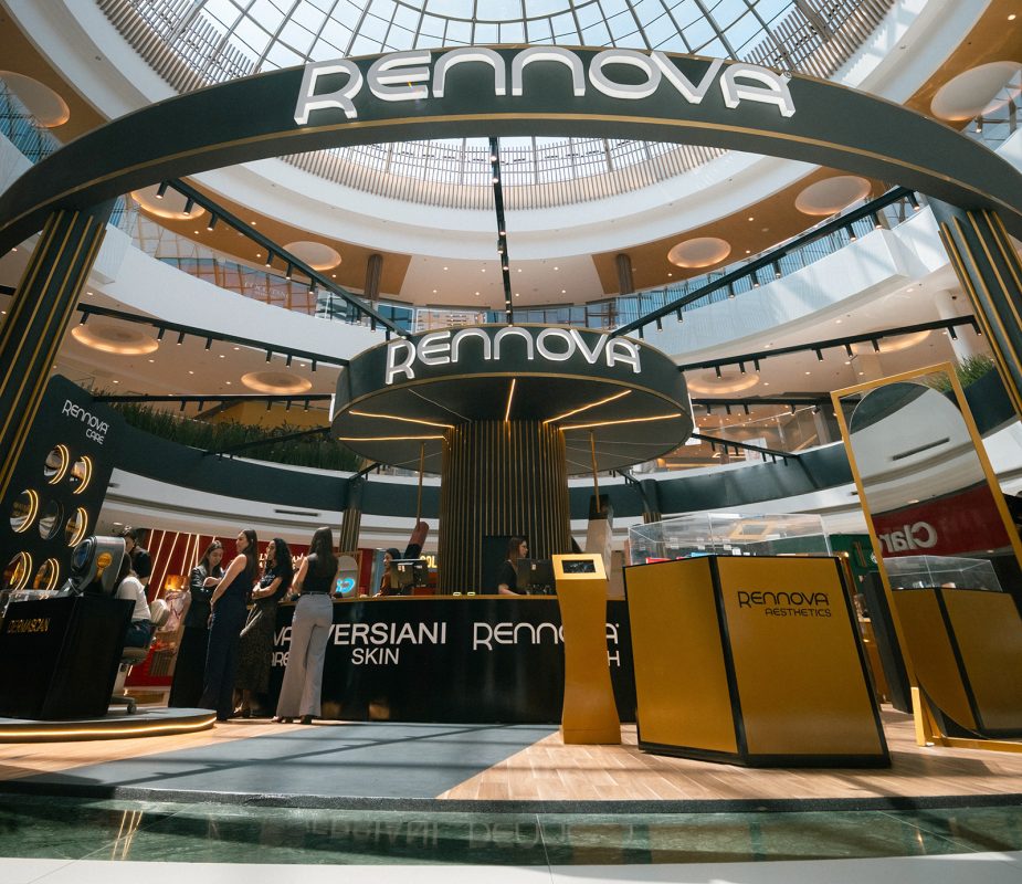 Rennova Pop-up Store Flamboyant