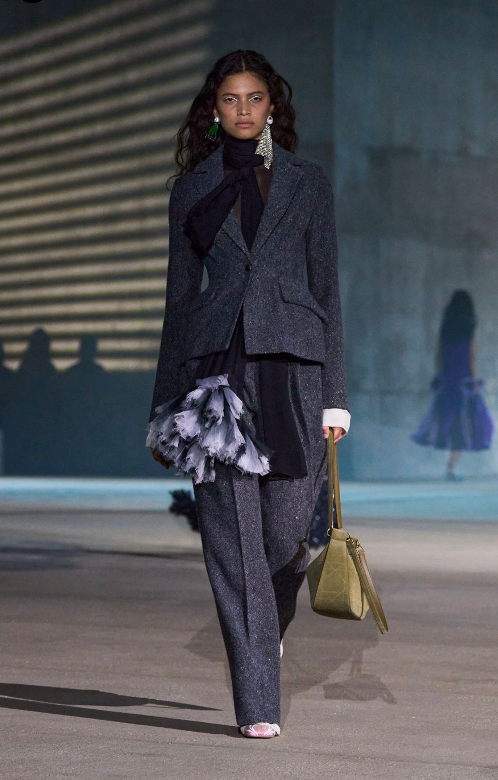 Bruna Souza para Dior - Desfile Cruise 2027 (1)