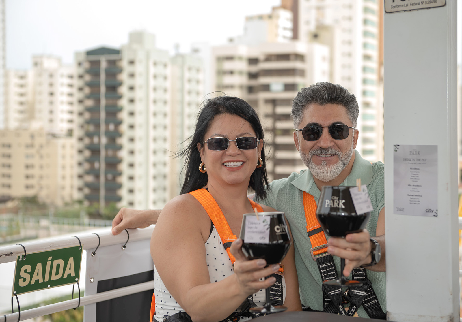 Meyrithania Michelly de Souza e Leandro Motta