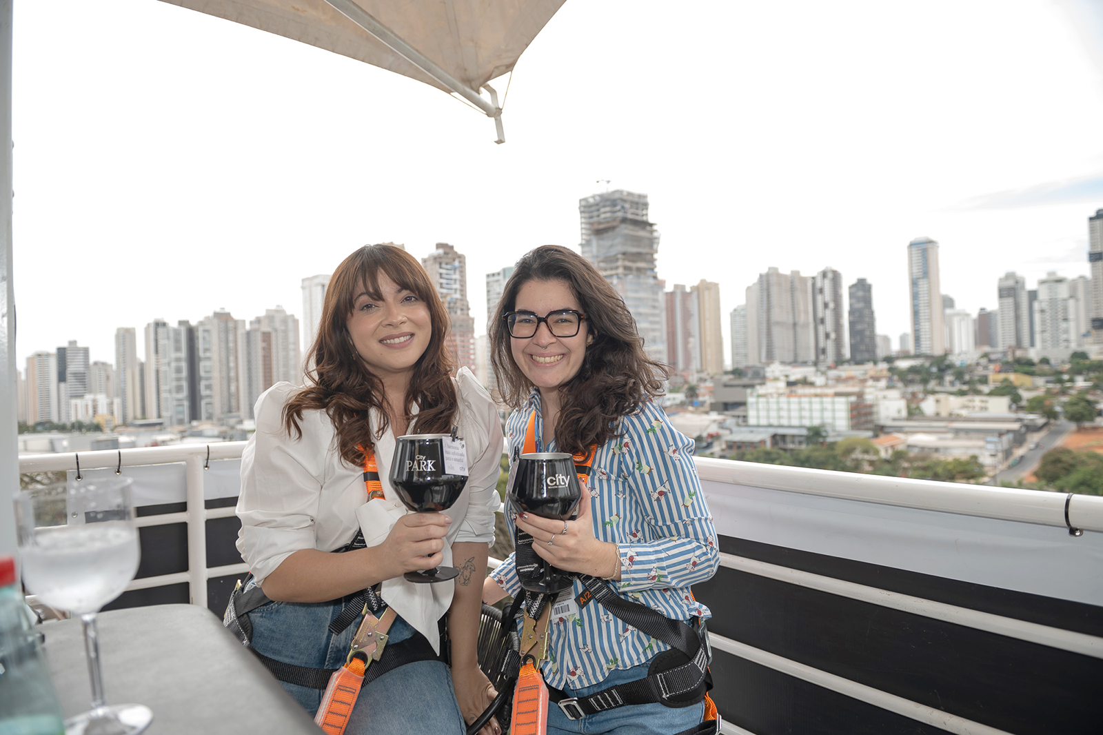 Tatiane-Fernandes-e-Laura-Panobianco.jpg