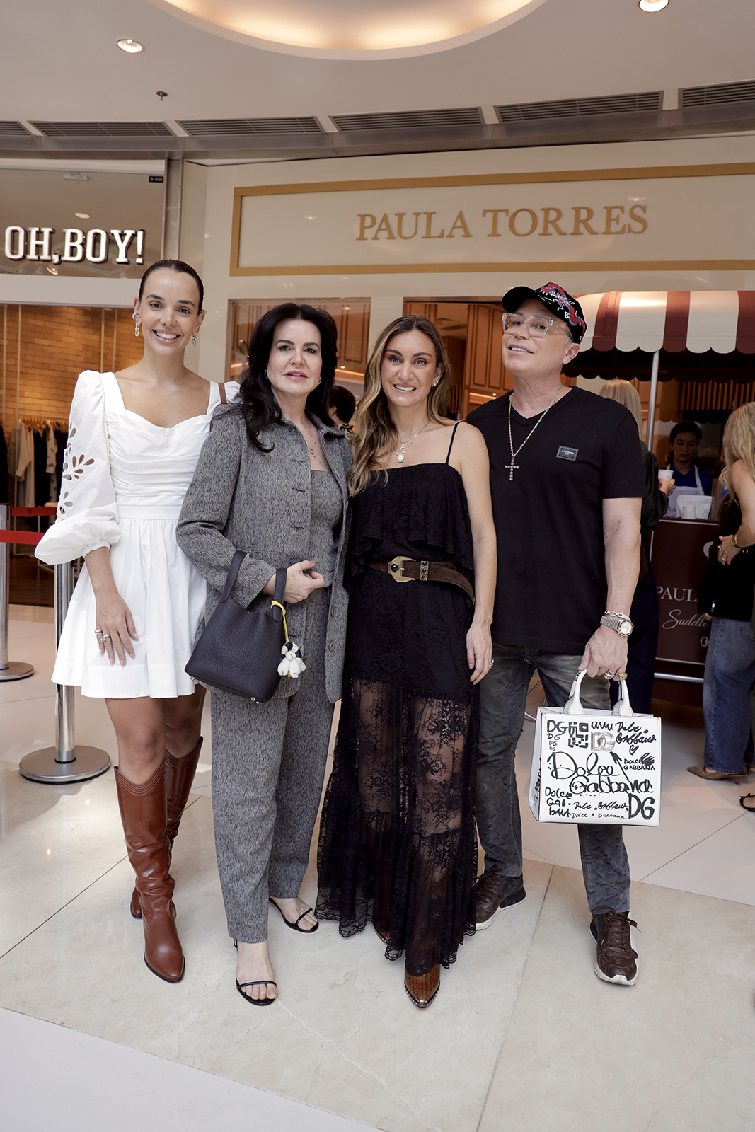 Anita Bufaiçal e Paula Torres