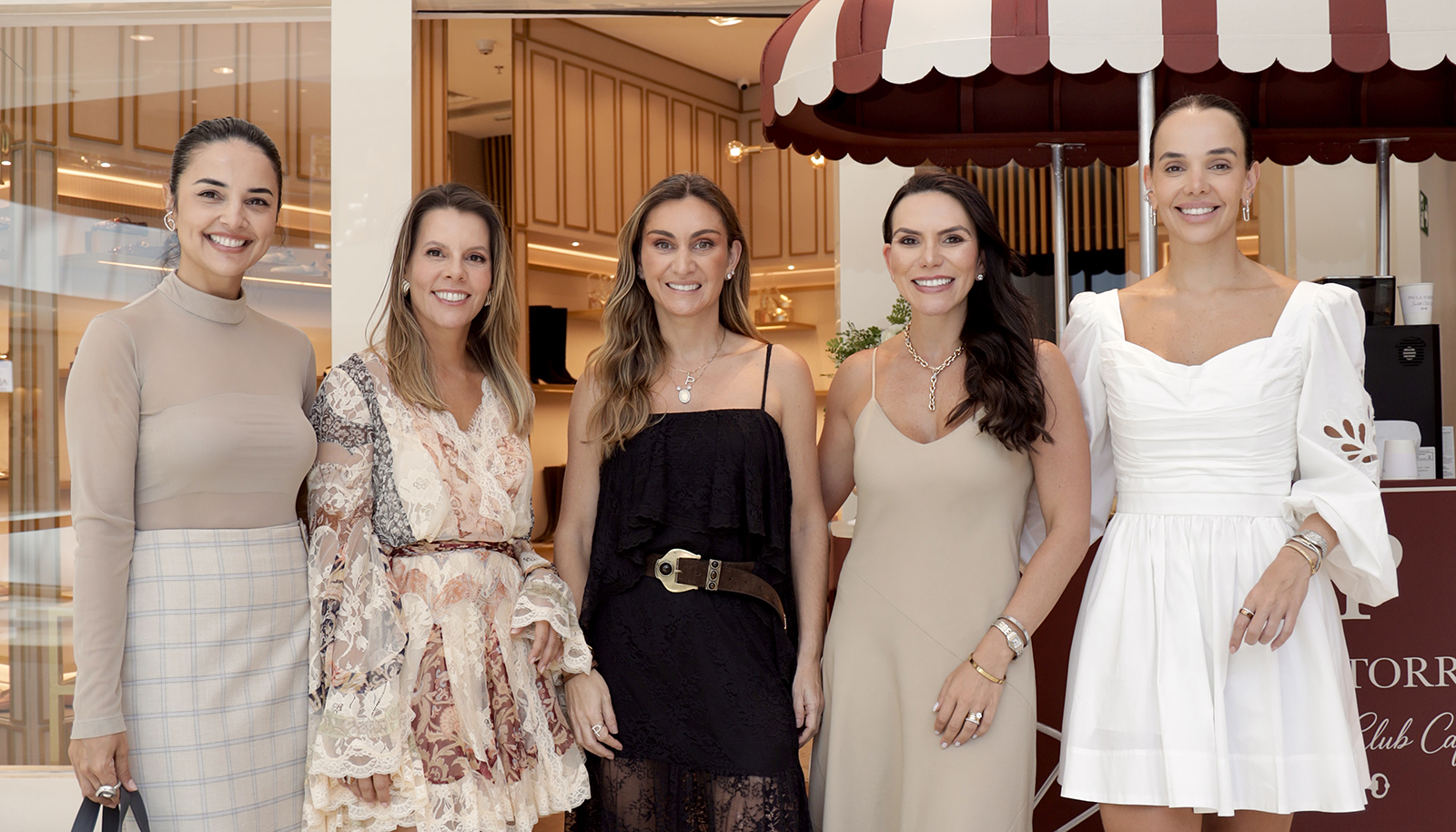 Anita Bufaiçal e Paula Torres