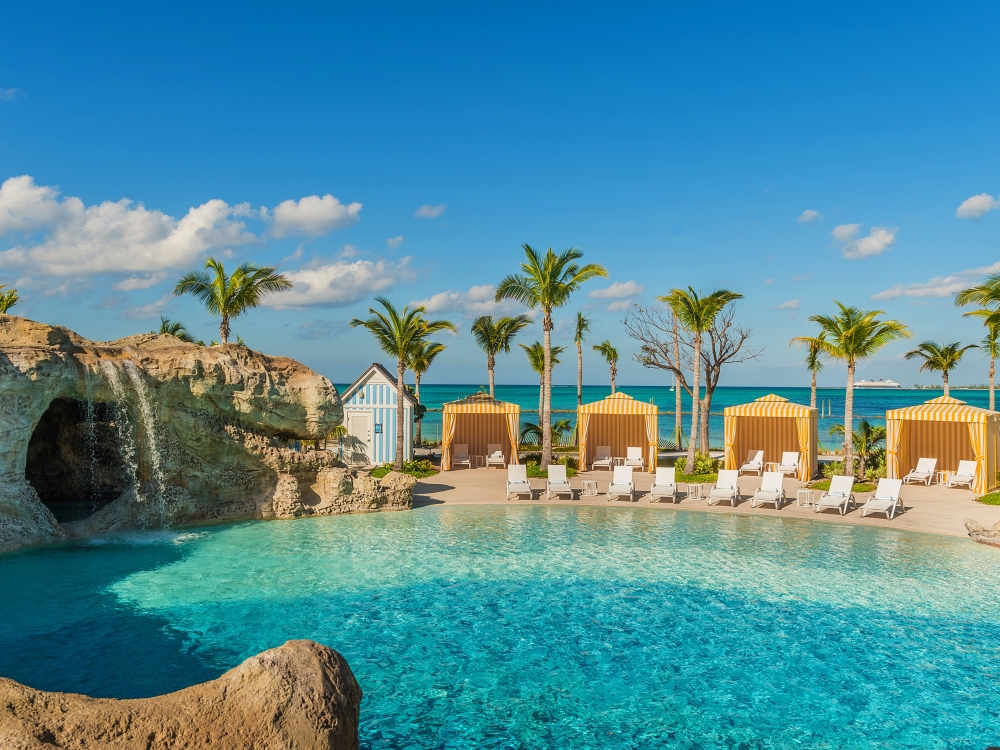 Blue_Hole_Cabanas