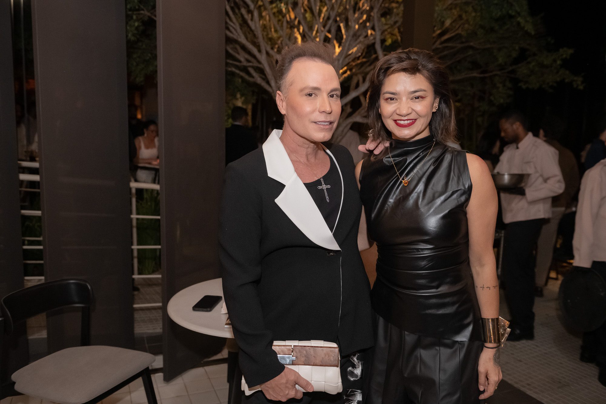 Humberto Queiroz e Leonora Hsiung