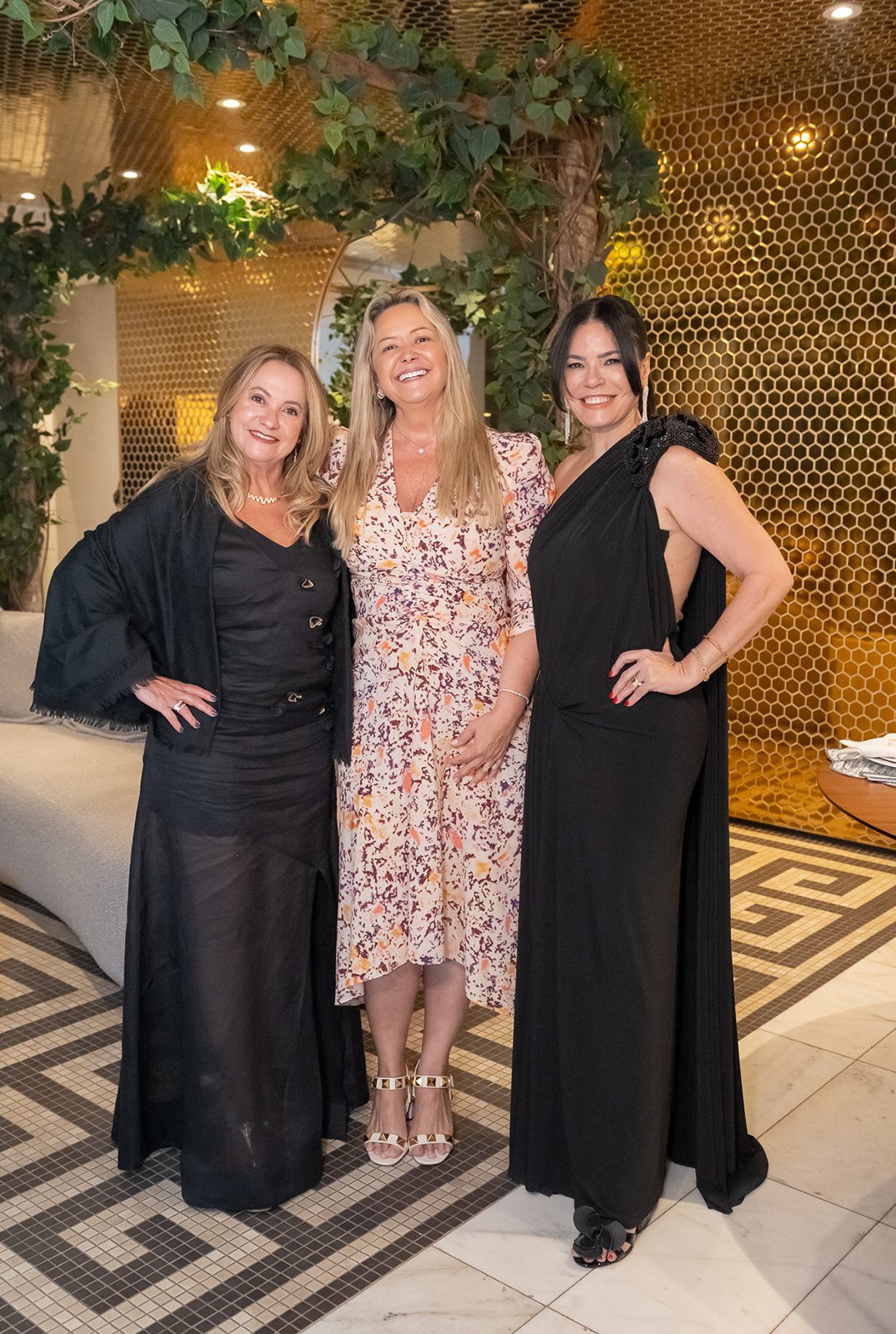 Marines Menezes,Pricilla e Edna Lima