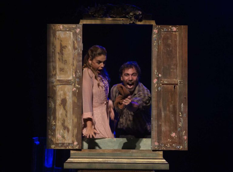 O Cravo e a Rosa Teatro Goiânia Paloma Bernardi Marcelo Faria