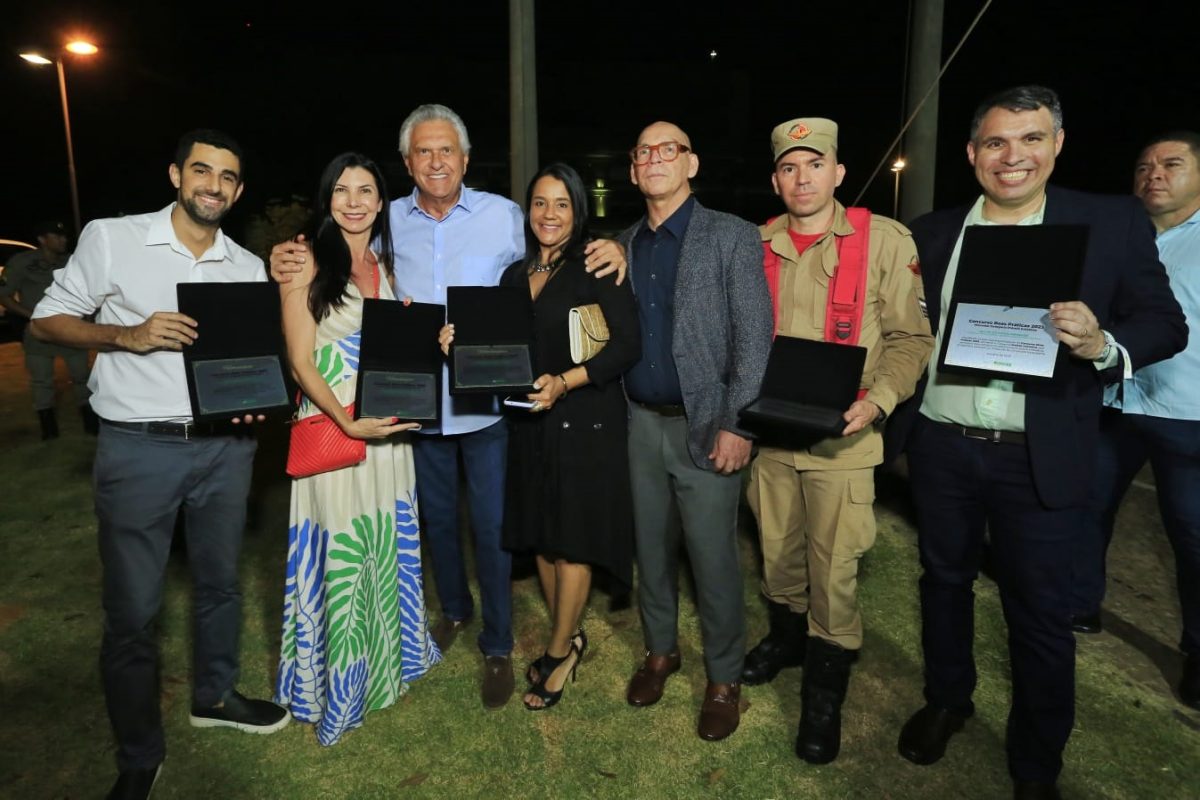 01-11_Premiao_Concurso_Boas_Prticas-_interna-1