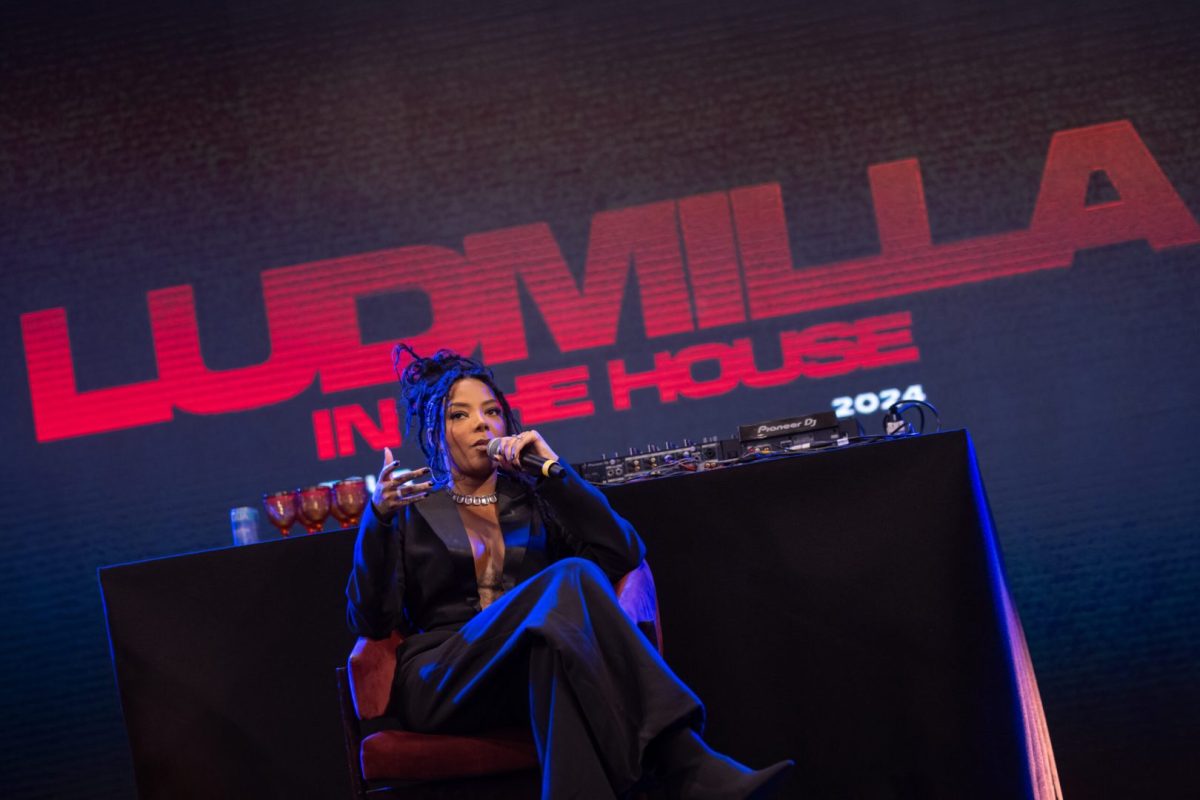 2023-30e-COLETIVA-LUDMILLA-0133-scaled