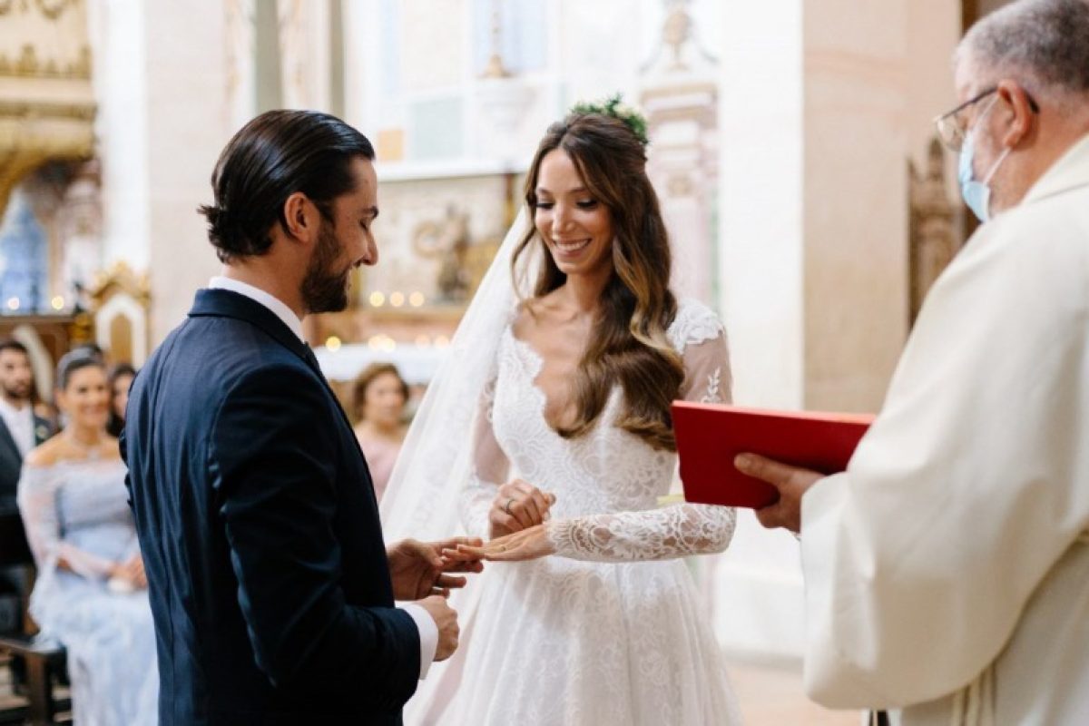 35b85b78-56fe-4b88-8361-6d193cbaa06b-1