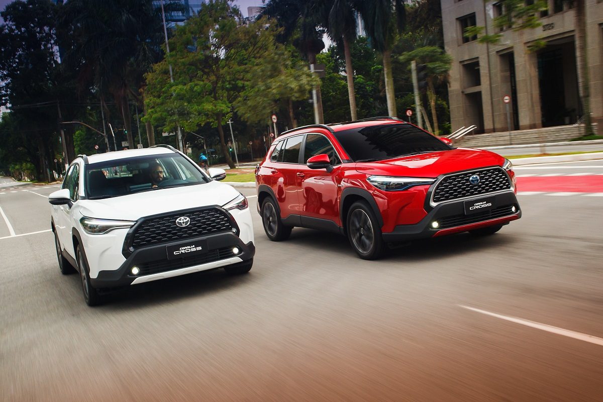 4.Toyota-Corolla-Cross-2022-1