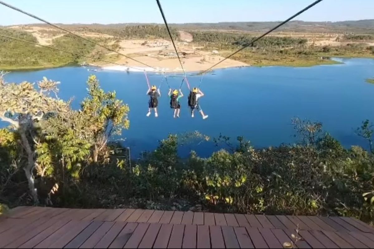 698b31ec-fd49-47ed-848f-55c129d1d689-1