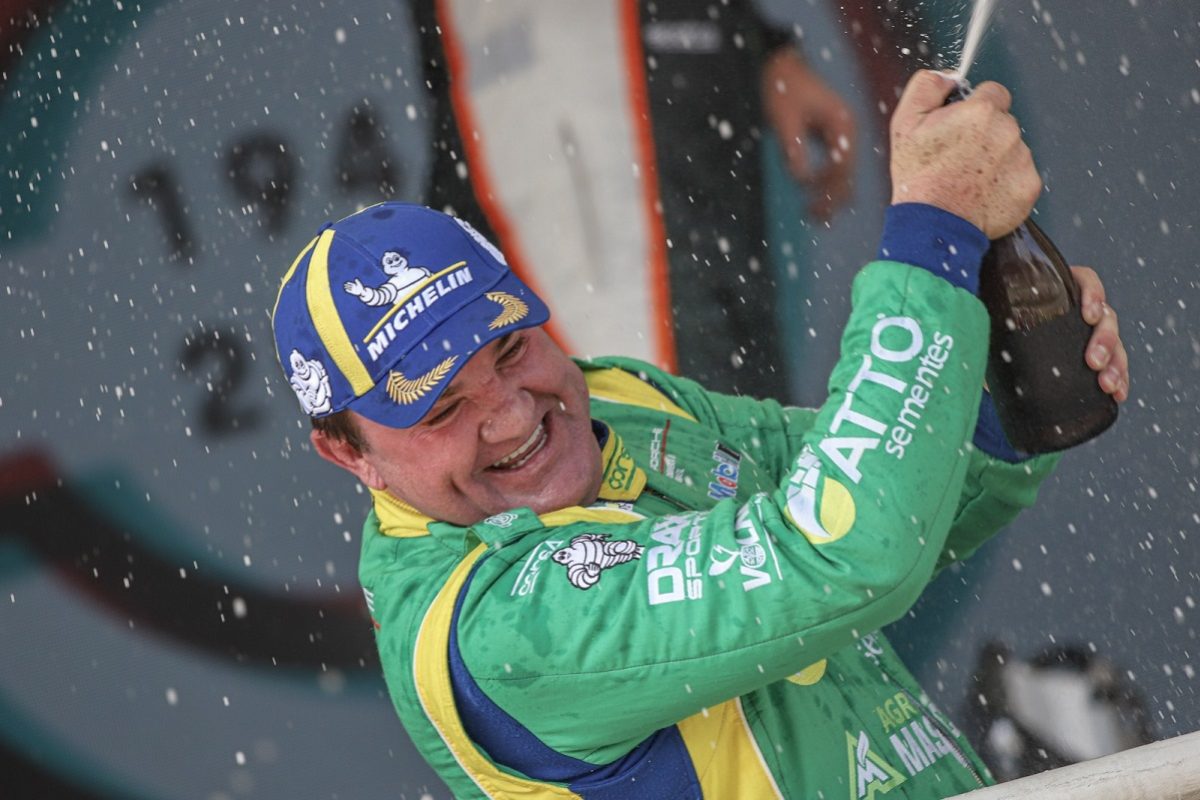 6d63fe0f-0c33-b9ac-ffcb-ca281cbce1ed-1