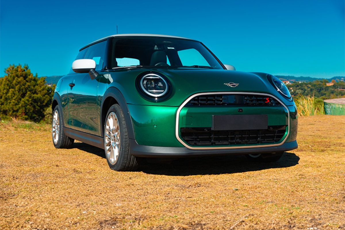 7fdb2be8fecf5975e1e4e26575064fda-1