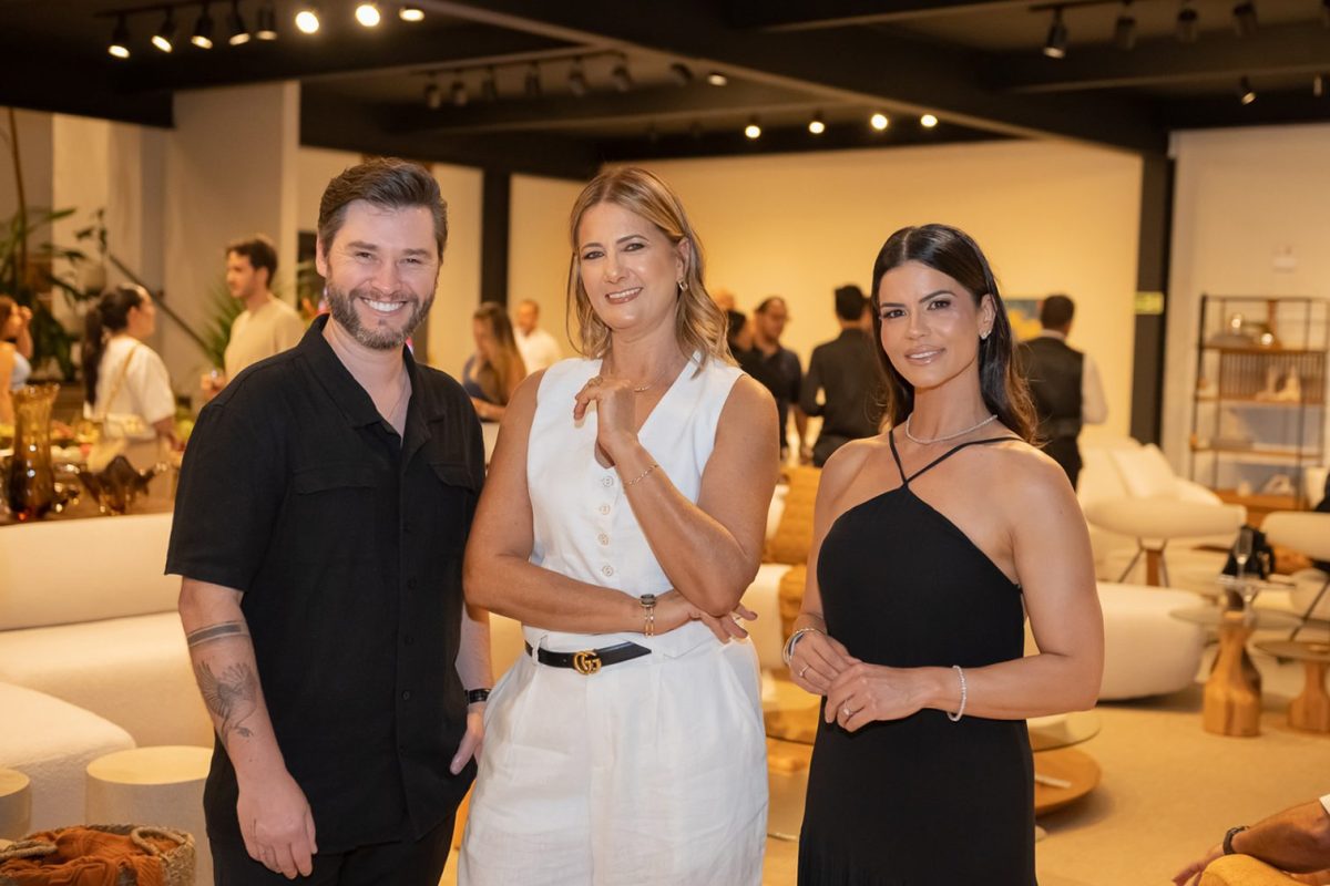 Alisson Quissini, Simonia Oliveira e Márcia Dantas Status Casa