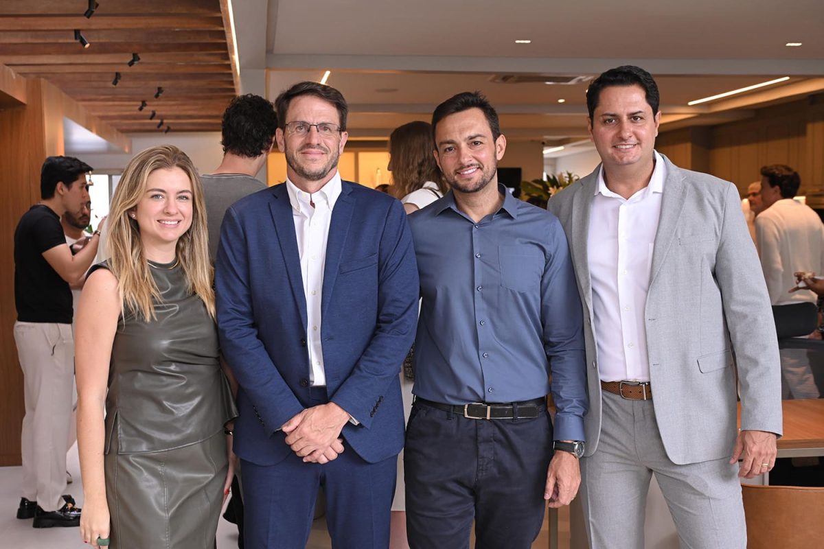 Ana-Paula-Passarelli-Alexandre-Pavao-Raphael-Vieira-e-Leandro-Vieira