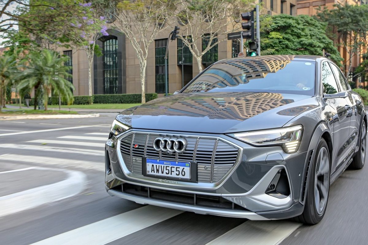 Audi_e-tron_S_Sportback-1