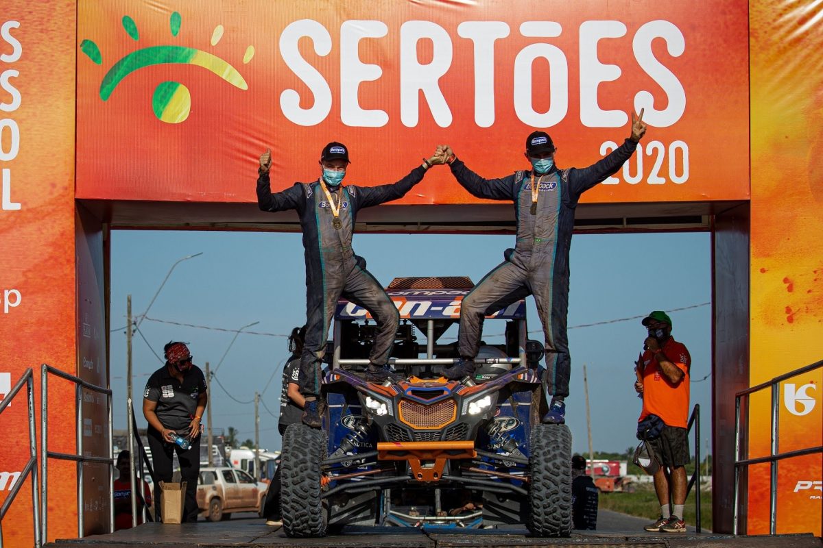 Deni-Nascimento-e-Idali-Bosse-venceram-a-etapa-7-1