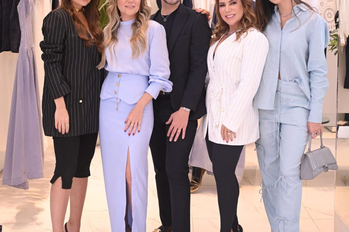 Emporium-Lolitha-e-Viva-Zoe-1