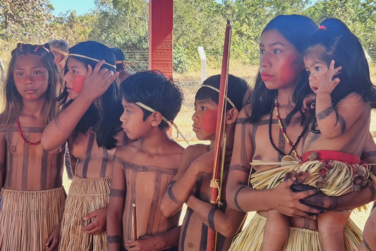 Feira Intercultural Indígena
