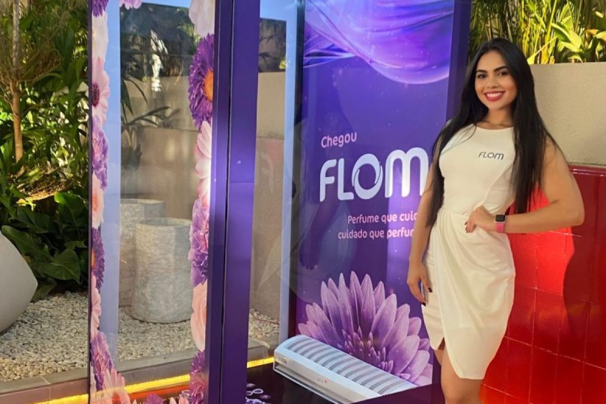 Flom-Experience.-Espaco-sensorial-e-instagramavel-de-apresentacao-dos-produtos-da-linha-FLOM_2