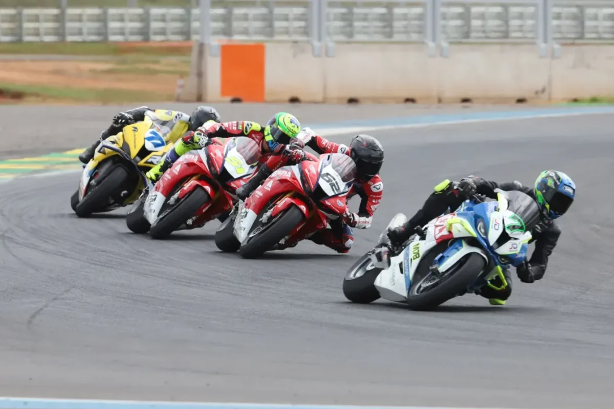 Scheib (7), Fontainha (62), Granado (51) e Manna (77) na prova deste domingo (Foto]: (     Grelak Comunicação)