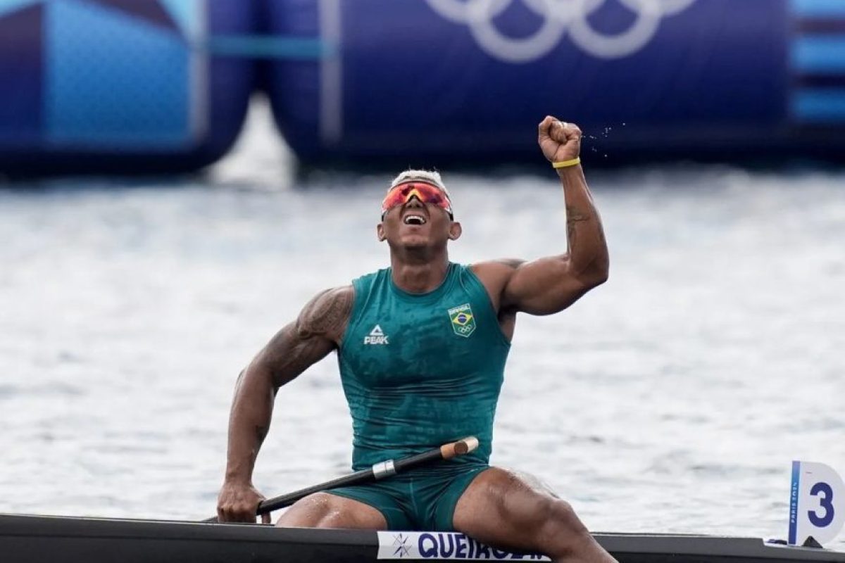 Isaquias-Queiroz-conquista-a-prata