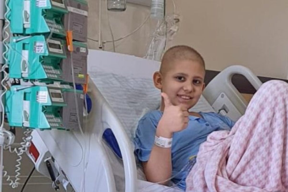 Jean-Lucas-Paes-Lemes-de-9-anos-luta-contra-um-cancer-considerado-agressivo-1