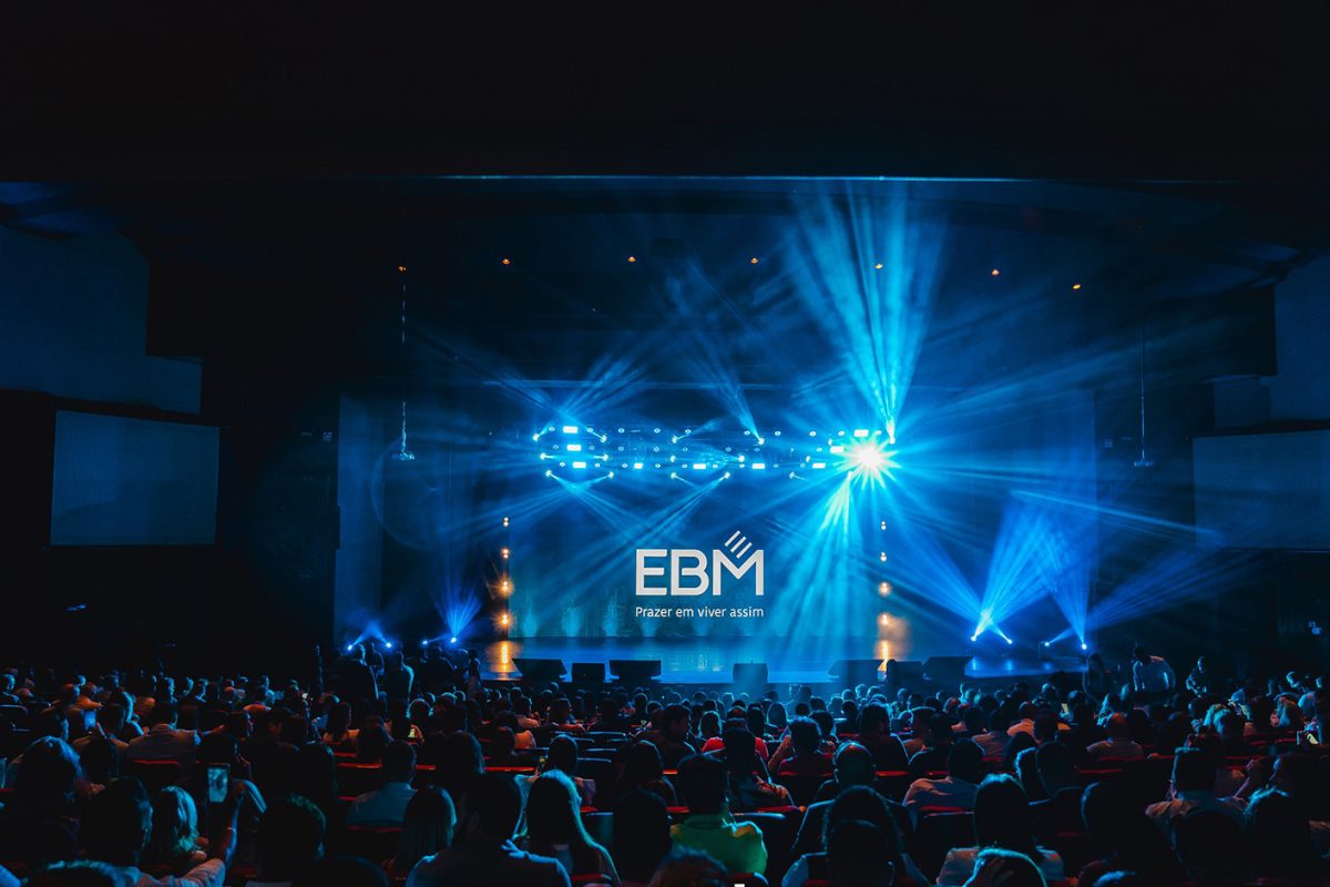 Meeting-Wide-Praca-do-Sol-2-1-1