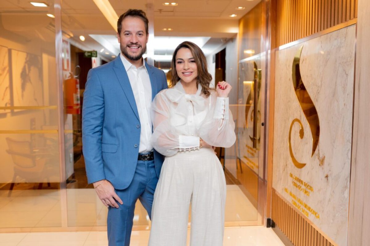 Nutrologo-Arthur-Rocha-e-a-dermatologista-Maria-Ligia-Mendonca-Foto-Paula-Sales-2-1024x684-1