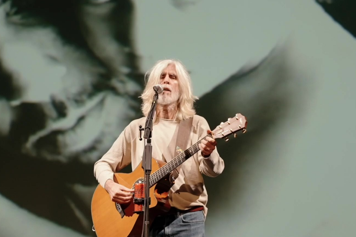 Oswaldo-Montenegro-1