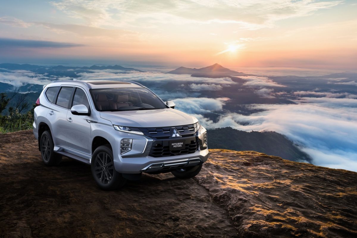 Pajero-Sport-2025_Legend-2