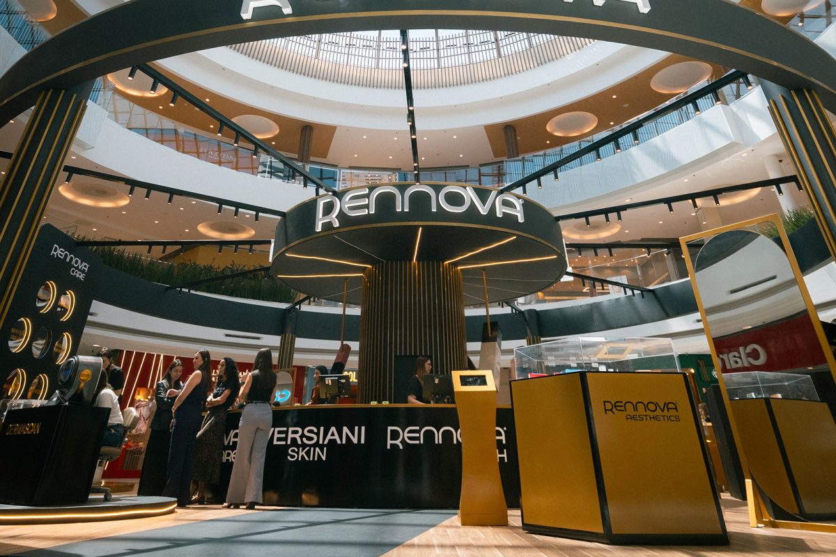 Rennova Pop-up Store Flamboyant