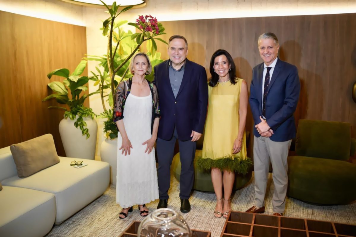 Sheila de Podestá , Sandro Mabel, Eliane Martins e Joel Sant'Anna