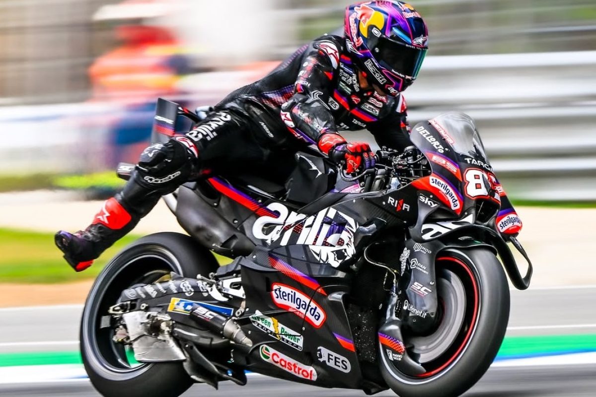 Still thinking about the awesome weekend in Thailand 🫶📸#ThaiGP 🇹🇭 #MotoGP (4)