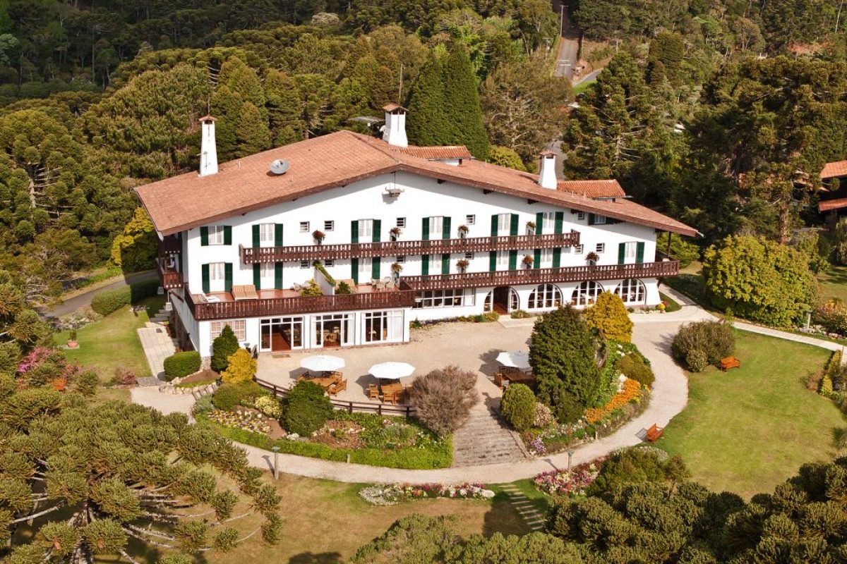 Toriba-hotel-viver-a-experiencia-de-morar-ao-ar-livre-1-1024x694-1