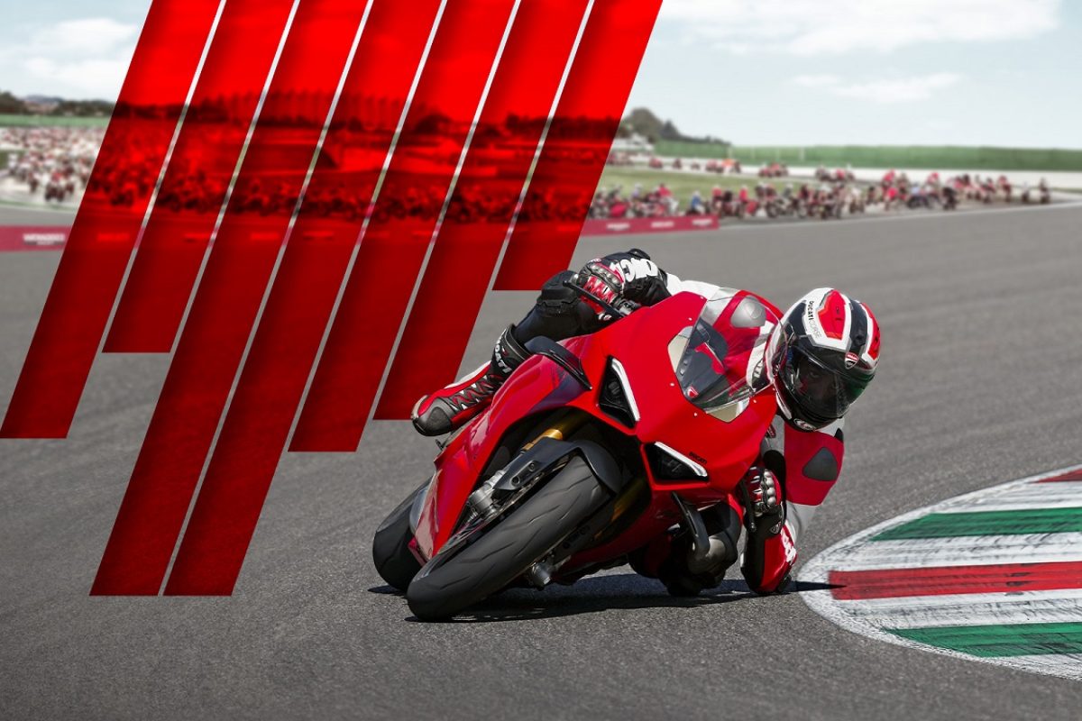 WDW-2022-Key-Panigale-no-head-hero-1600x1000-v03-2