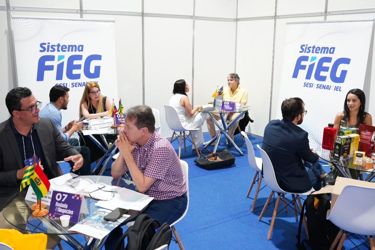 Representantes da indústria goiana e compradores internacionais participam das rodadas de negócios do Eice, iniciativa da Fieg que promove conexões comerciais e oportunidades de exportação para empresas de diferentes setores (Foto: Divulgação)