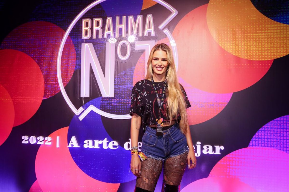 Yasmin-Brunet-9552-1024x683-1