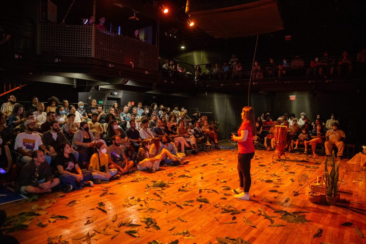 claque-retomada-cultural-scaled-1