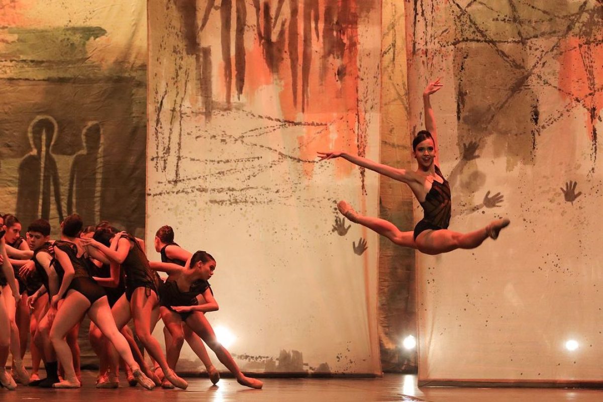 Basileu França está com inscrições abertas para cursos técnico e de qualificação em balé e em dança moderna e contemporânea
