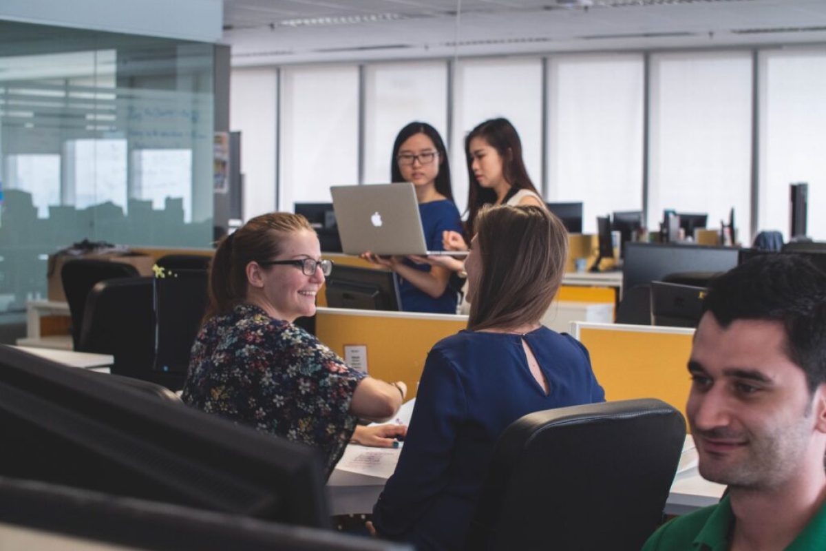 mimi-thian-VHQ0cw2euA-unsplash-1024x768-1